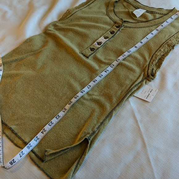We The Free Tank Sz M - Picture 7 of 8